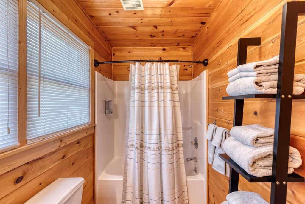 Mtn Cabin Sleeps 10 - 5 Mins To Fishing & Camping Елліджей Екстер'єр фото