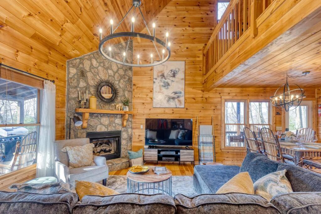 Mtn Cabin Sleeps 10 - 5 Mins To Fishing & Camping Елліджей Екстер'єр фото